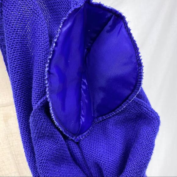 Vintage purple double breasted cardigan sweater hand embroidered size Medium - Picture 11 of 12